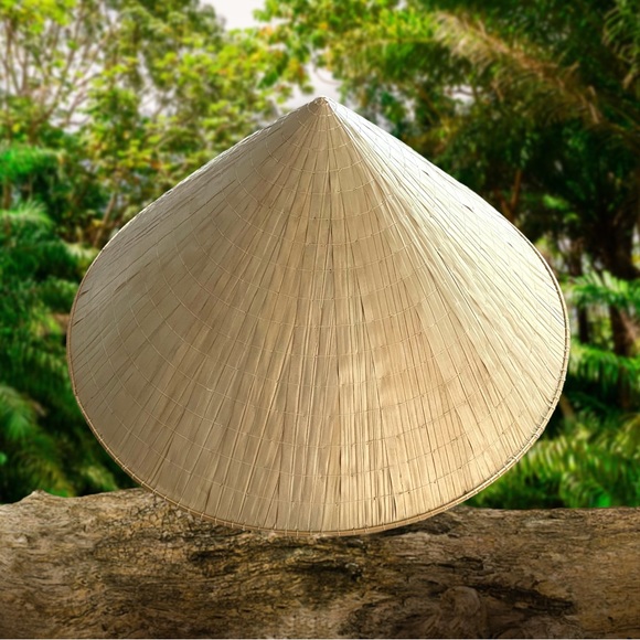Authentic Asian Conical Hat “Men or Women” - Picture 2 of 4